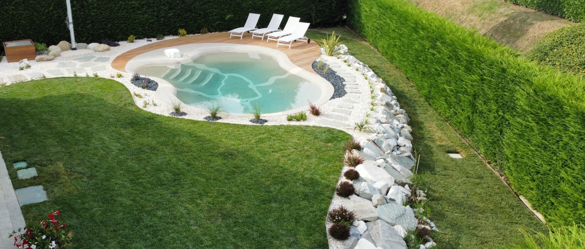 https://www.redgardenconsulting.it/wp-content/uploads/2025/01/home3.jpg